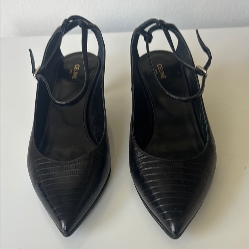 Celine Elegant Black kitten Heels with Sleek Design - Picture 4 of 13